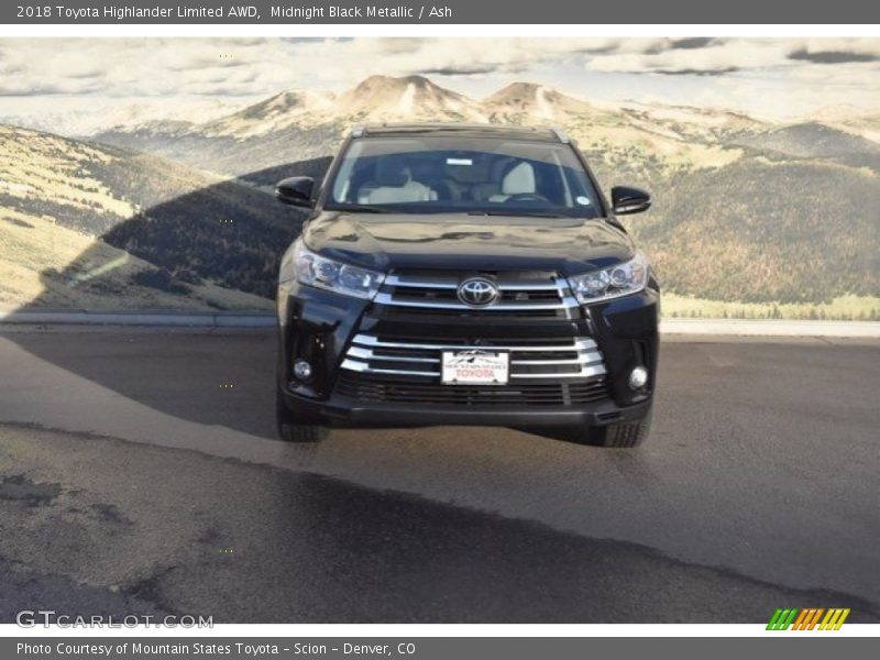 Midnight Black Metallic / Ash 2018 Toyota Highlander Limited AWD
