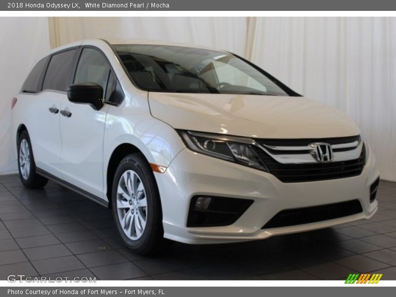 White Diamond Pearl / Mocha 2018 Honda Odyssey LX