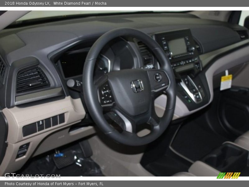 White Diamond Pearl / Mocha 2018 Honda Odyssey LX
