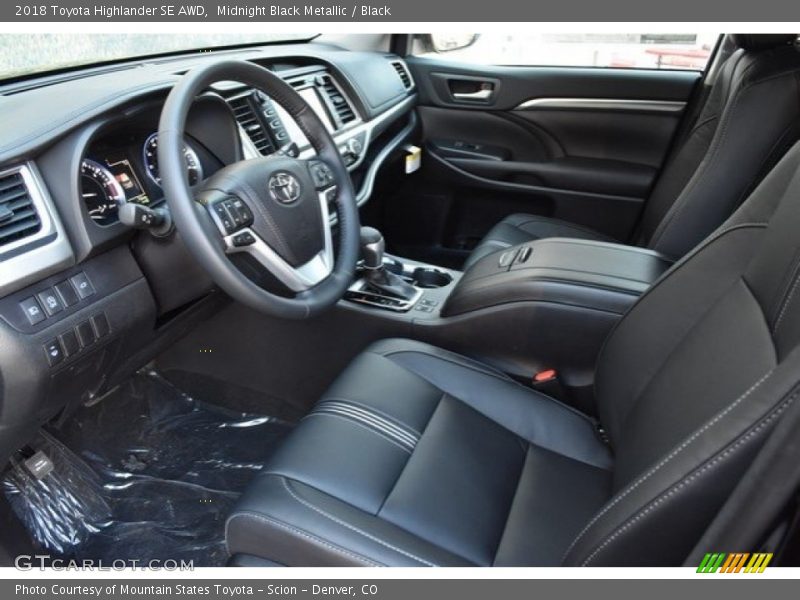 Midnight Black Metallic / Black 2018 Toyota Highlander SE AWD