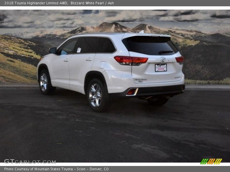 Blizzard White Pearl / Ash 2018 Toyota Highlander Limited AWD