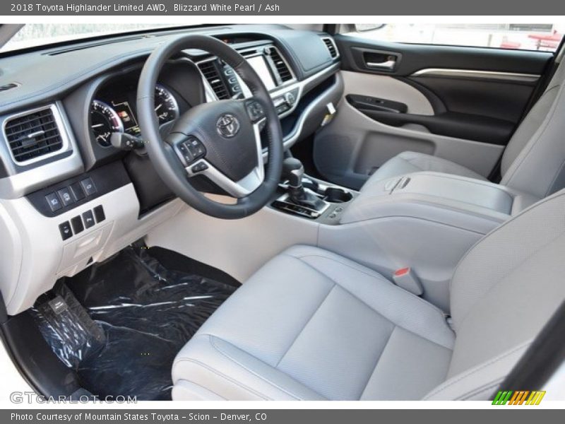 Blizzard White Pearl / Ash 2018 Toyota Highlander Limited AWD