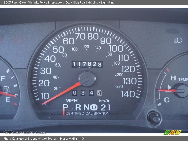 Dark Blue Pearl Metallic / Light Flint 2005 Ford Crown Victoria Police Interceptor