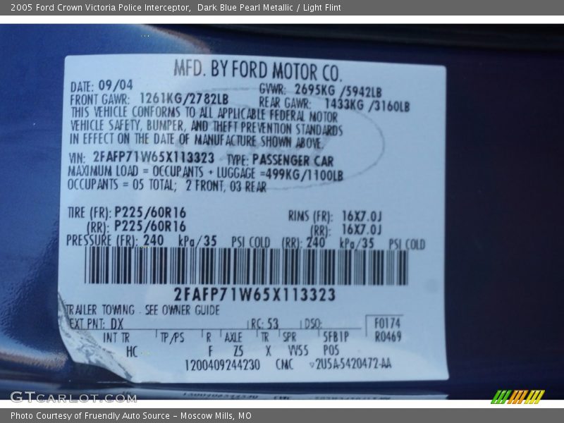 Dark Blue Pearl Metallic / Light Flint 2005 Ford Crown Victoria Police Interceptor