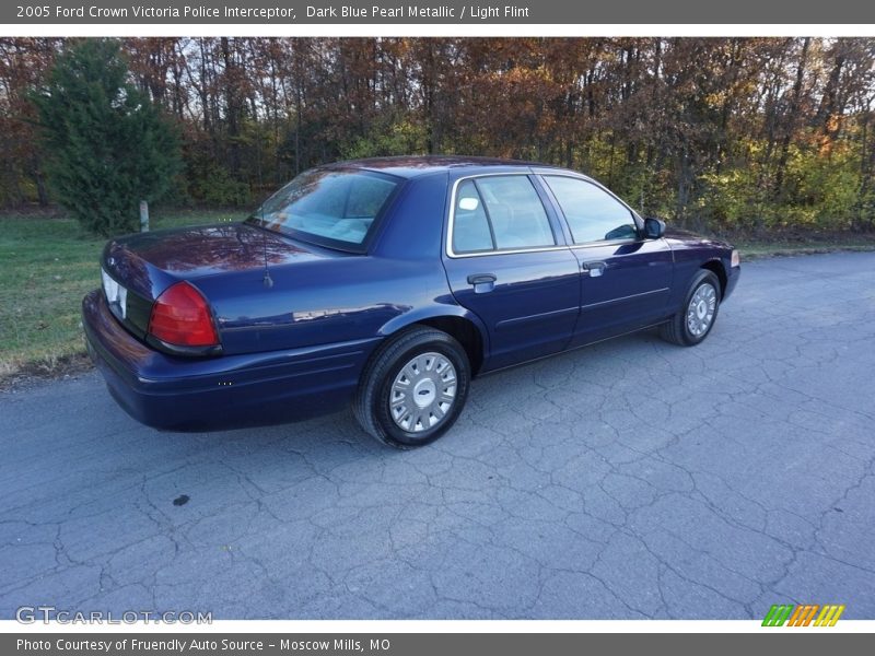 Dark Blue Pearl Metallic / Light Flint 2005 Ford Crown Victoria Police Interceptor