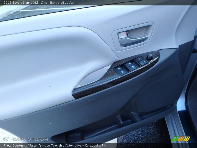 Silver Sky Metallic / Ash 2015 Toyota Sienna XLE