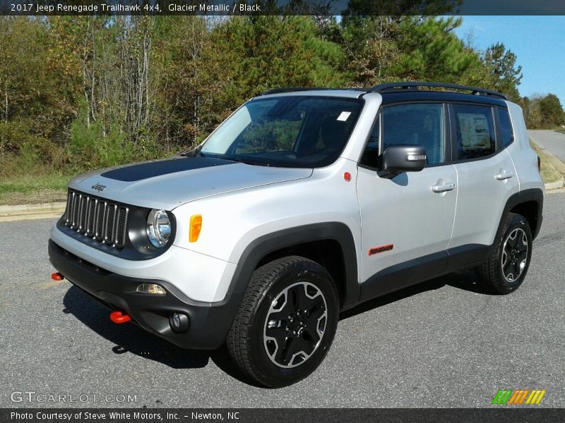 Glacier Metallic / Black 2017 Jeep Renegade Trailhawk 4x4