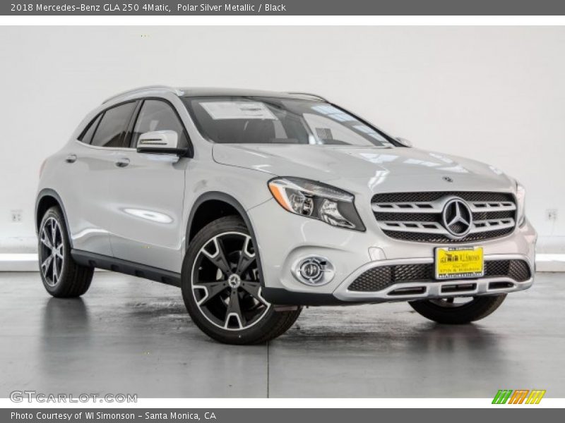 Polar Silver Metallic / Black 2018 Mercedes-Benz GLA 250 4Matic
