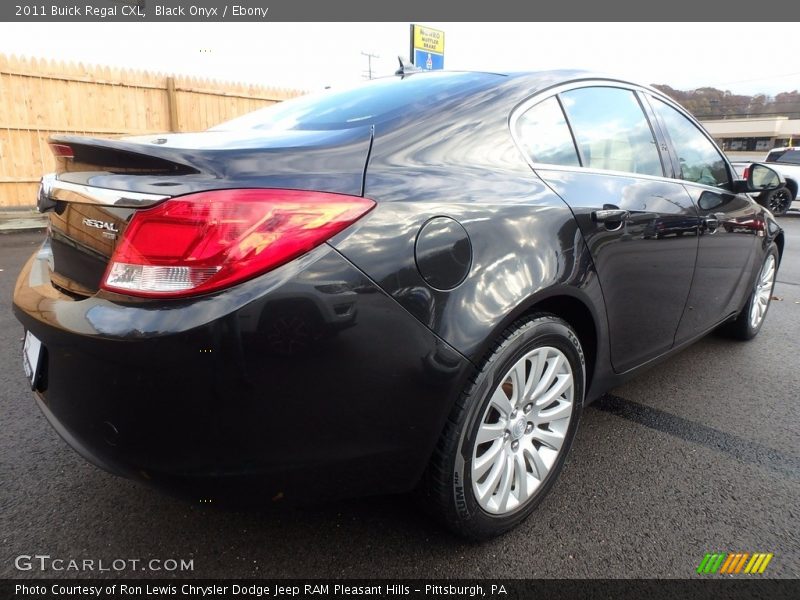 Black Onyx / Ebony 2011 Buick Regal CXL