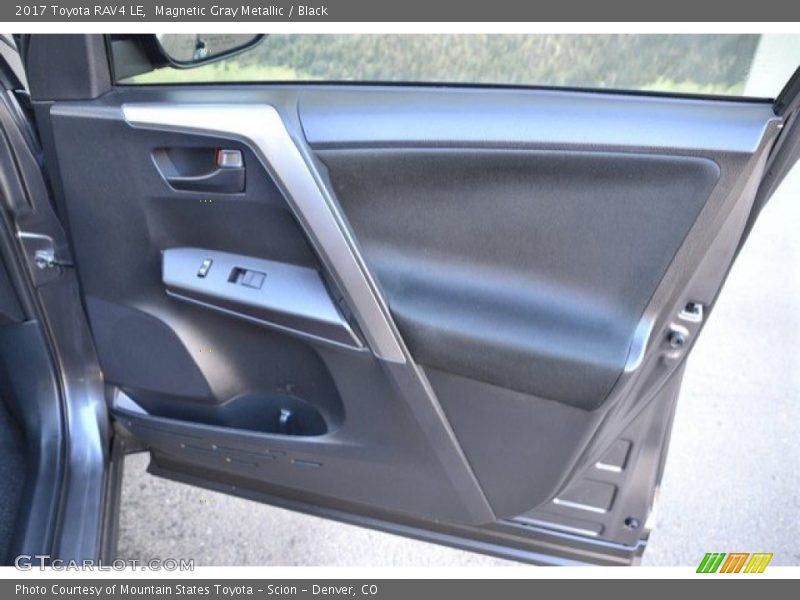 Magnetic Gray Metallic / Black 2017 Toyota RAV4 LE