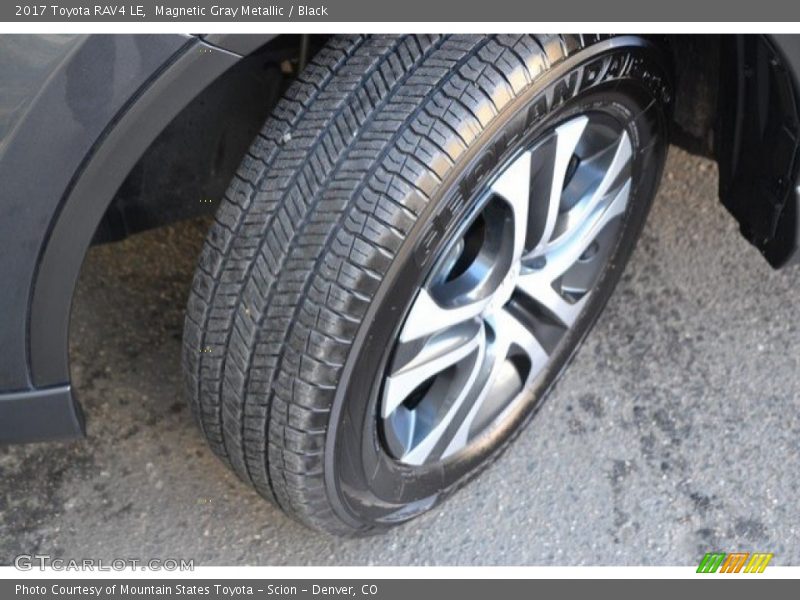 Magnetic Gray Metallic / Black 2017 Toyota RAV4 LE