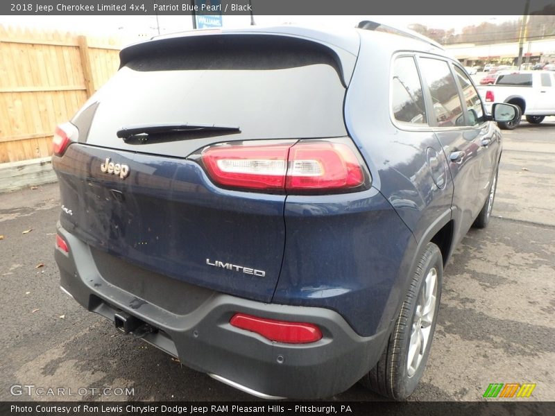 Patriot Blue Pearl / Black 2018 Jeep Cherokee Limited 4x4