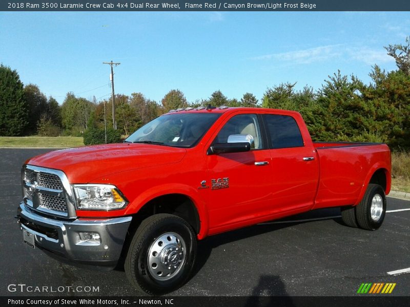 Front 3/4 View of 2018 3500 Laramie Crew Cab 4x4 Dual Rear Wheel