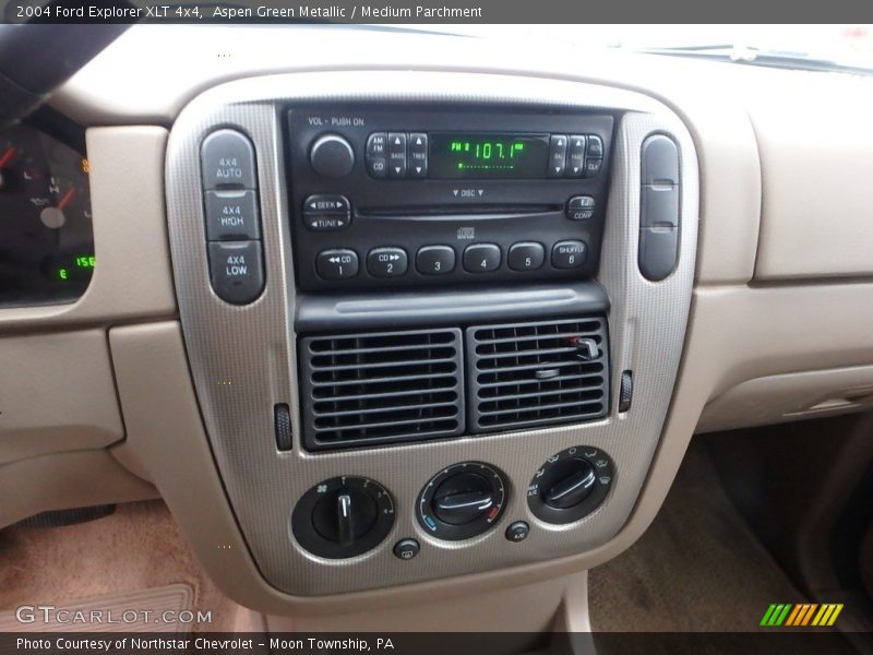 Aspen Green Metallic / Medium Parchment 2004 Ford Explorer XLT 4x4