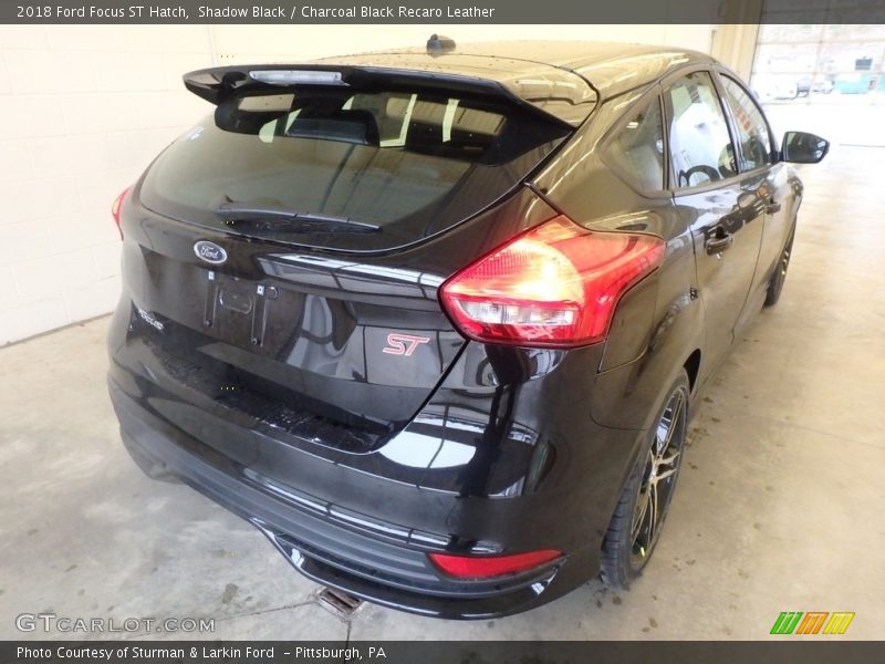 Shadow Black / Charcoal Black Recaro Leather 2018 Ford Focus ST Hatch