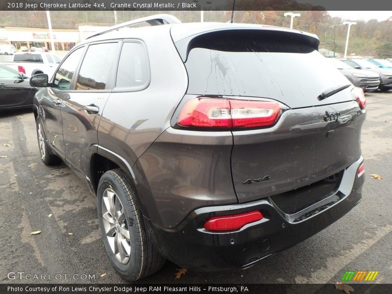 Granite Crystal Metallic / Black 2018 Jeep Cherokee Latitude 4x4