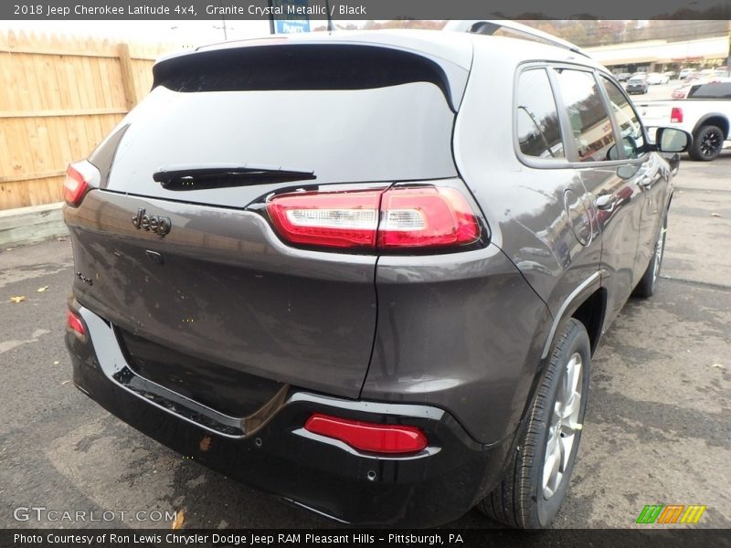 Granite Crystal Metallic / Black 2018 Jeep Cherokee Latitude 4x4