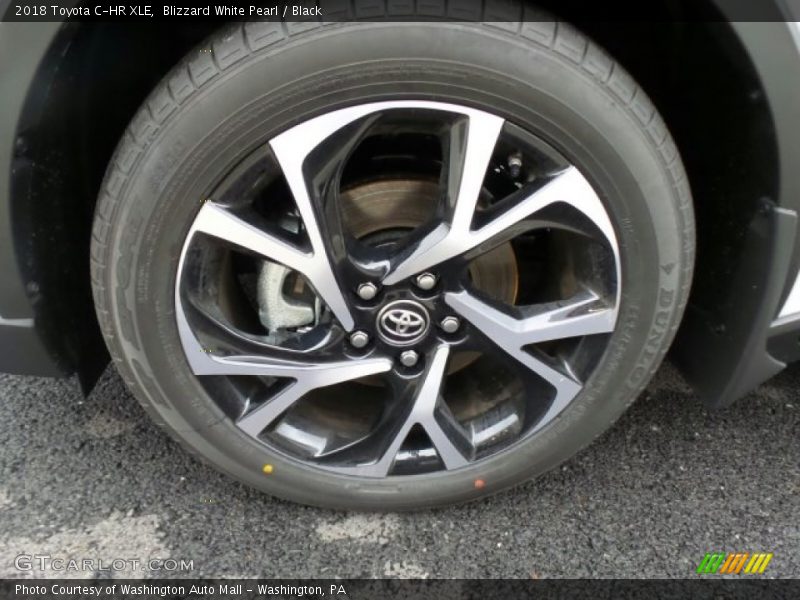 Blizzard White Pearl / Black 2018 Toyota C-HR XLE