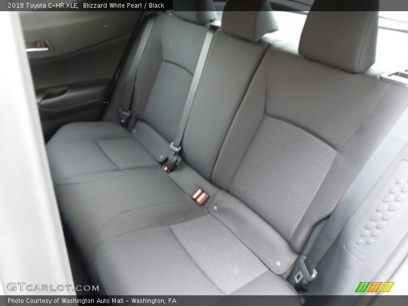 Blizzard White Pearl / Black 2018 Toyota C-HR XLE