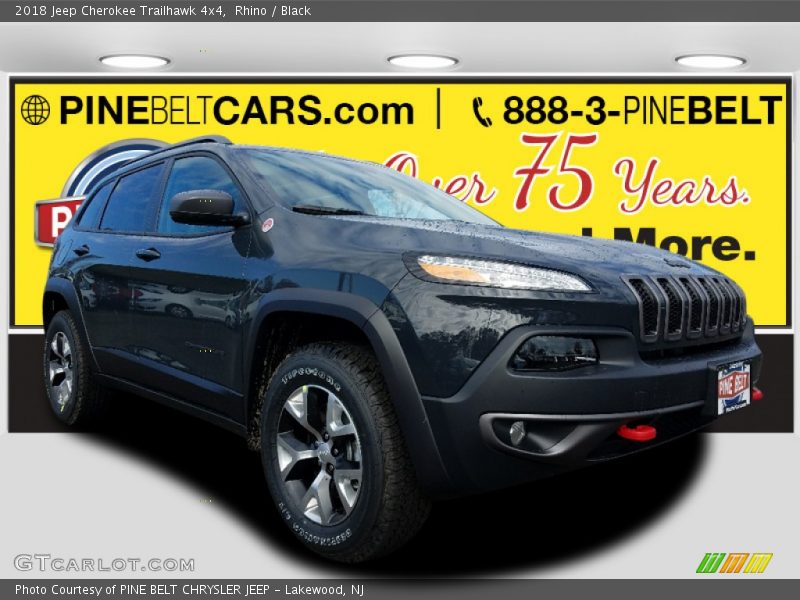 Rhino / Black 2018 Jeep Cherokee Trailhawk 4x4