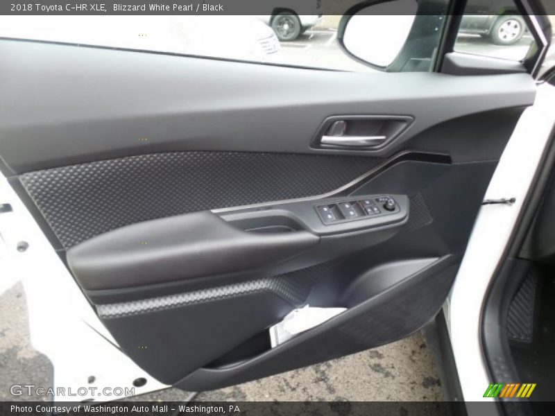 Blizzard White Pearl / Black 2018 Toyota C-HR XLE
