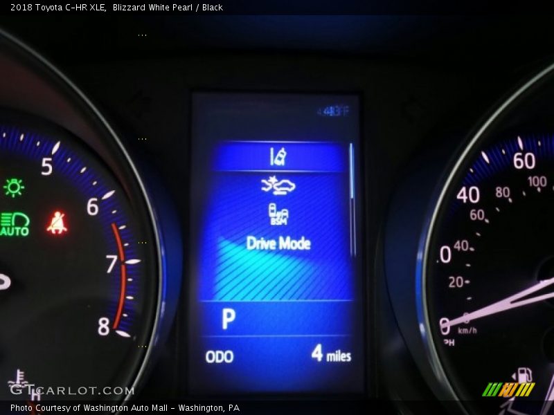 Blizzard White Pearl / Black 2018 Toyota C-HR XLE