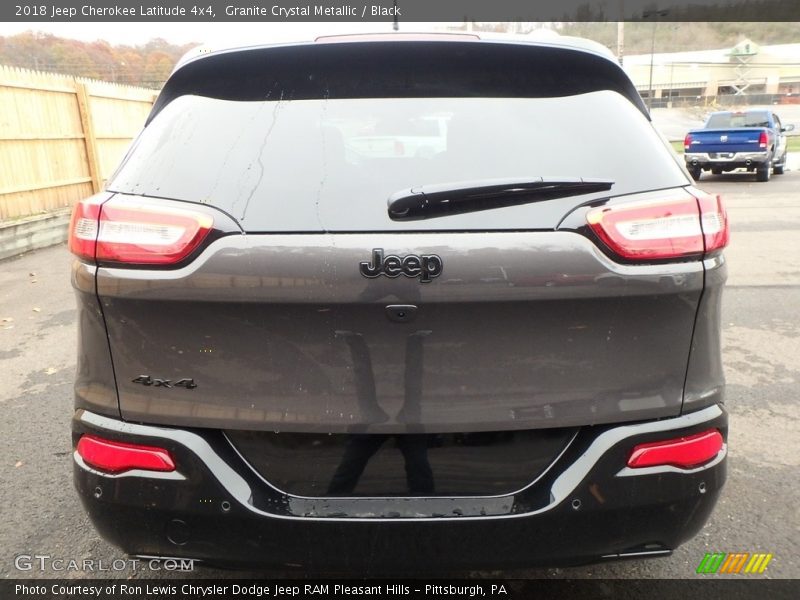 Granite Crystal Metallic / Black 2018 Jeep Cherokee Latitude 4x4