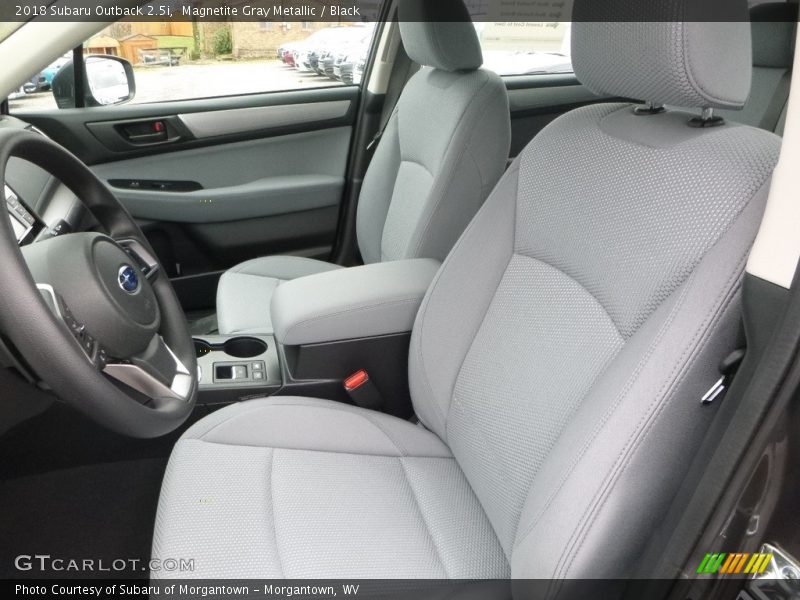 Magnetite Gray Metallic / Black 2018 Subaru Outback 2.5i