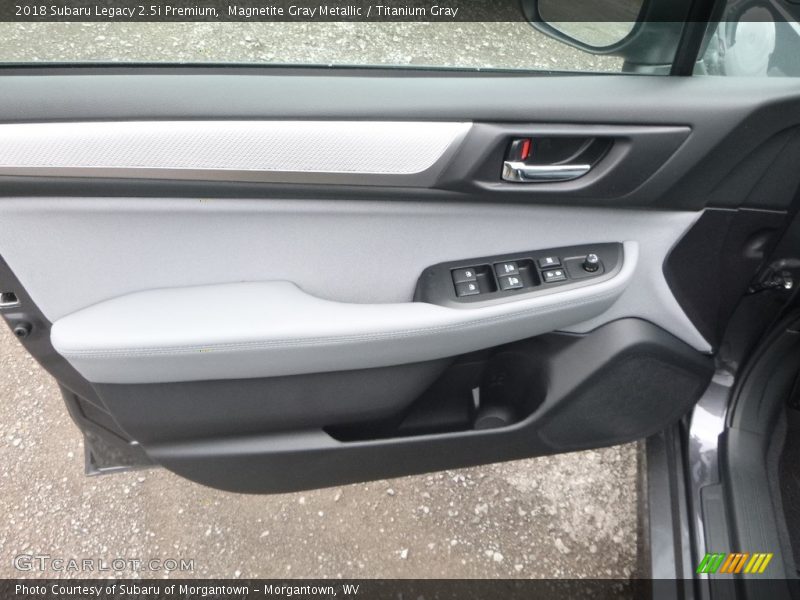 Magnetite Gray Metallic / Titanium Gray 2018 Subaru Legacy 2.5i Premium