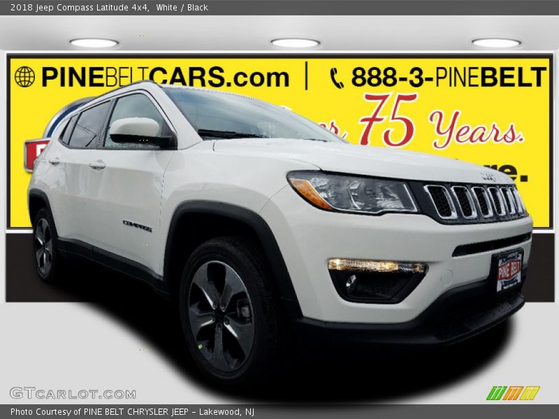 White / Black 2018 Jeep Compass Latitude 4x4