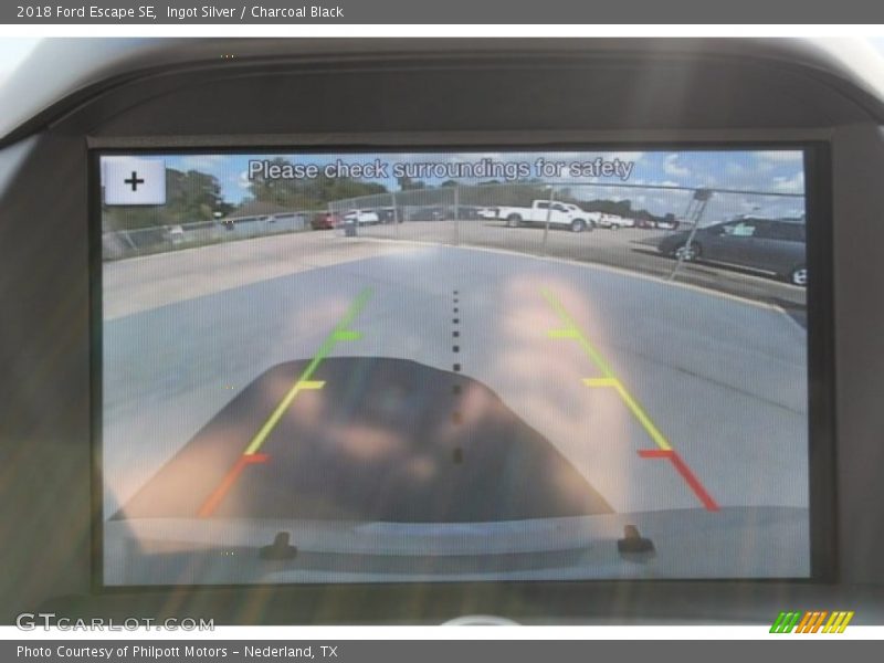 Ingot Silver / Charcoal Black 2018 Ford Escape SE