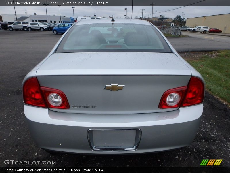Silver Ice Metallic / Titanium 2010 Chevrolet Malibu LT Sedan