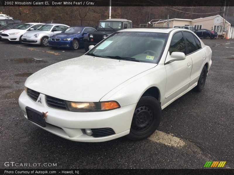 Dover White Pearl / Gray 2002 Mitsubishi Galant ES