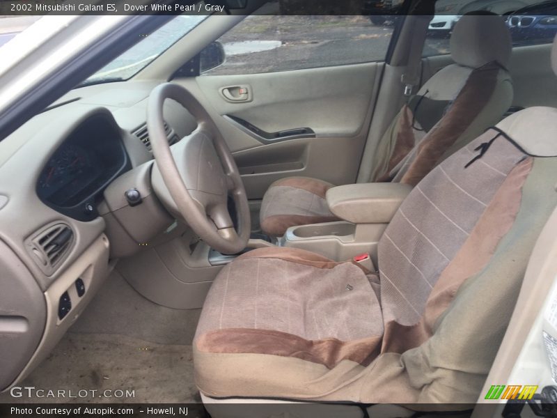 Dover White Pearl / Gray 2002 Mitsubishi Galant ES