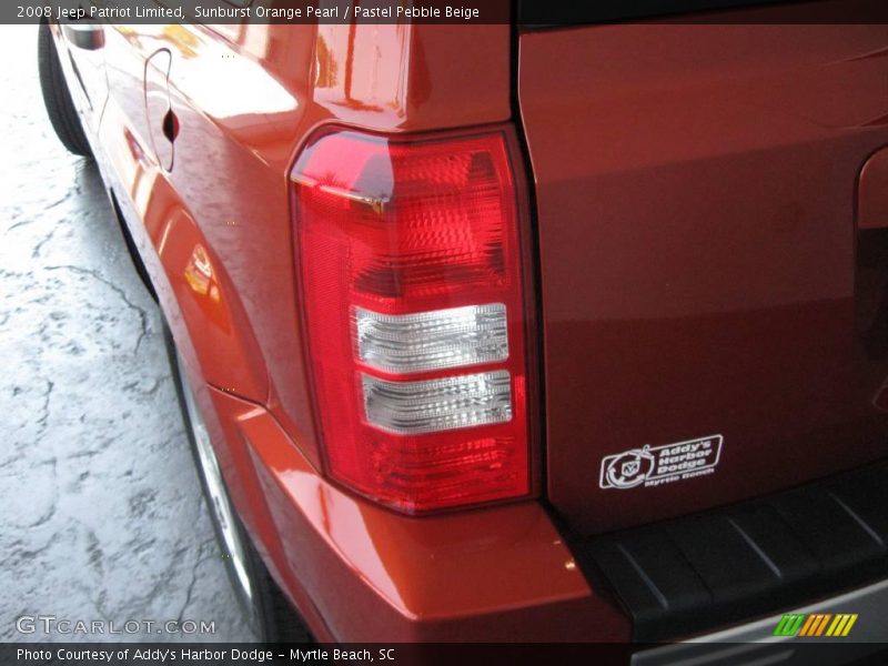 Sunburst Orange Pearl / Pastel Pebble Beige 2008 Jeep Patriot Limited