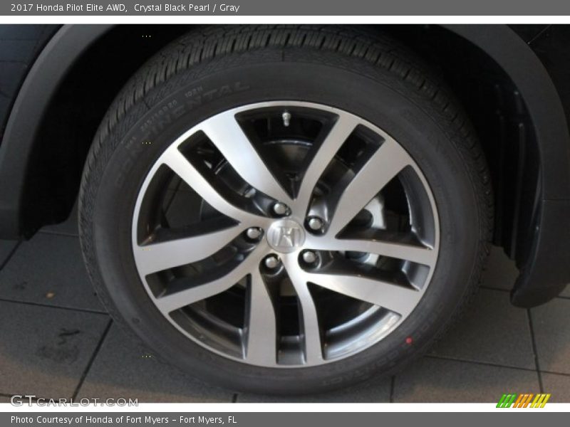 Crystal Black Pearl / Gray 2017 Honda Pilot Elite AWD