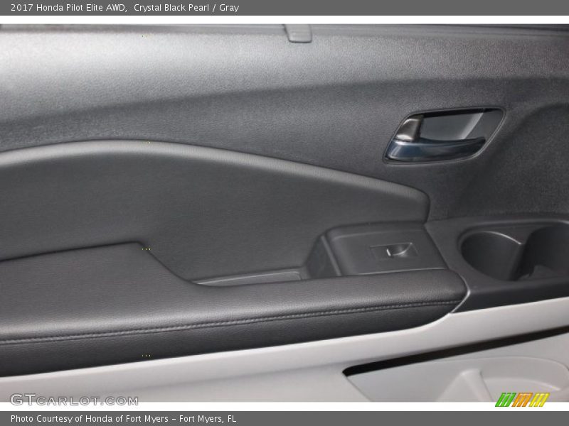Crystal Black Pearl / Gray 2017 Honda Pilot Elite AWD