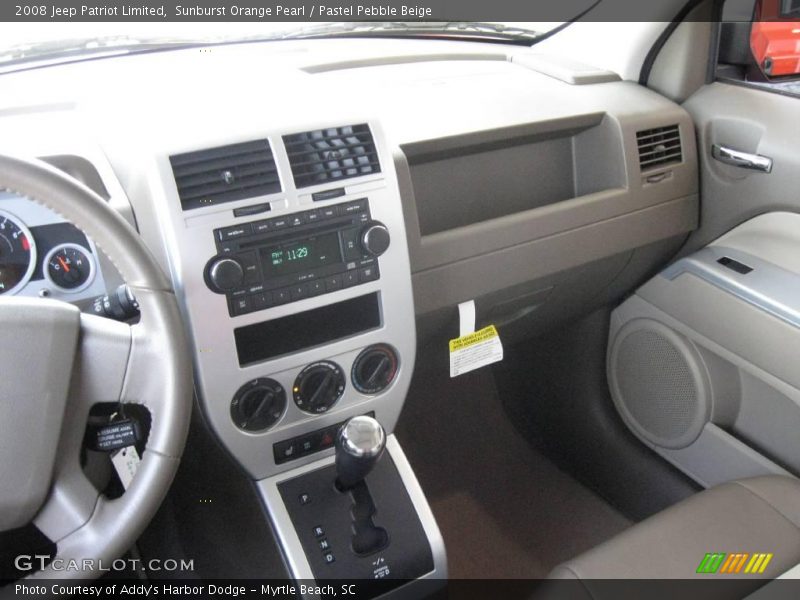 Sunburst Orange Pearl / Pastel Pebble Beige 2008 Jeep Patriot Limited