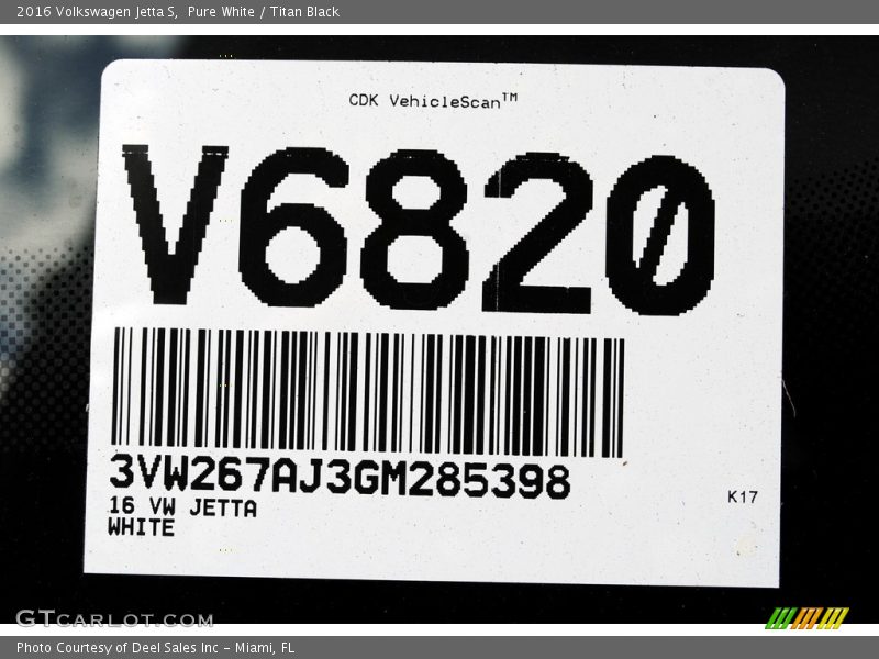 Pure White / Titan Black 2016 Volkswagen Jetta S