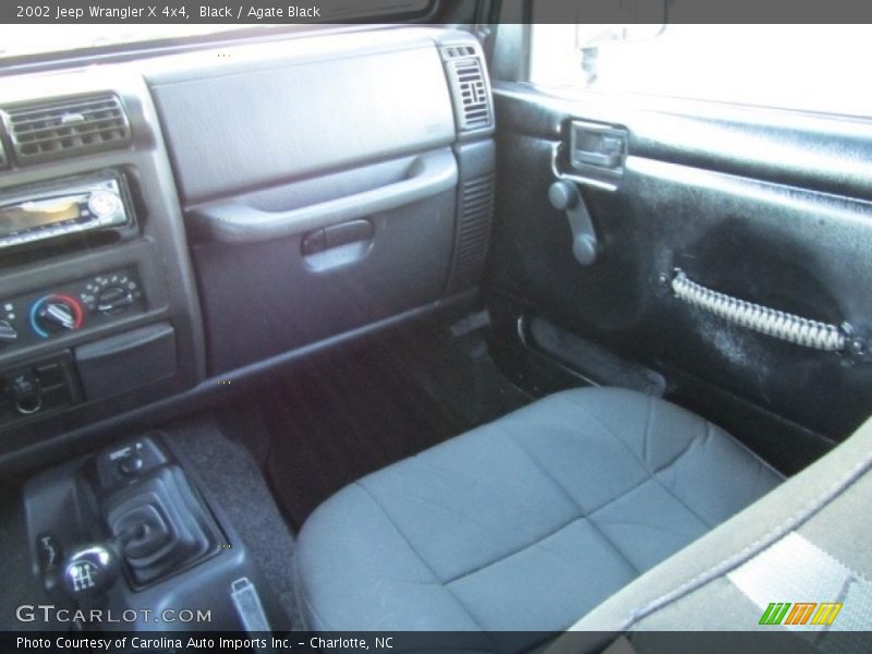 Black / Agate Black 2002 Jeep Wrangler X 4x4
