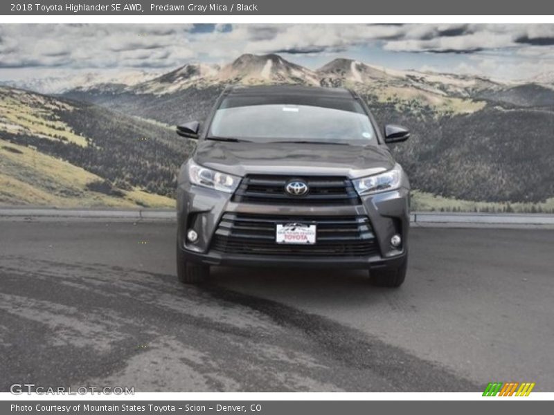 Predawn Gray Mica / Black 2018 Toyota Highlander SE AWD