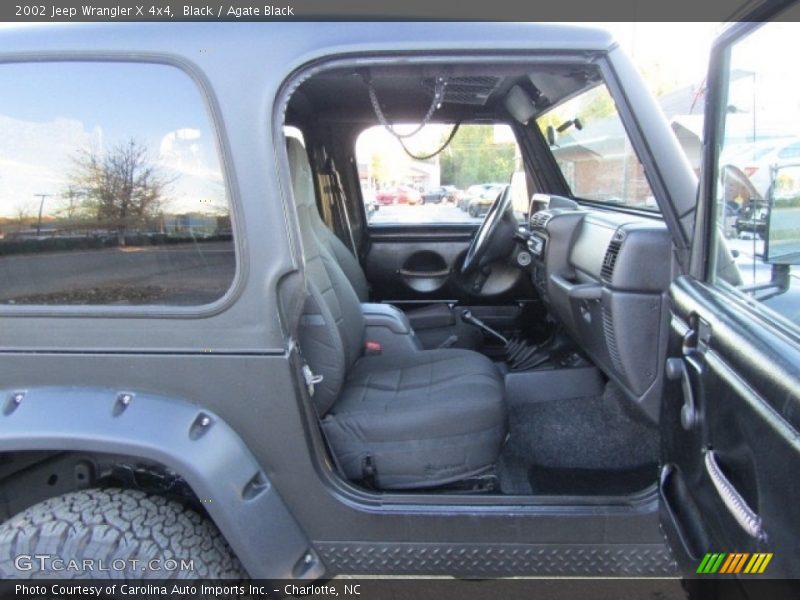 Black / Agate Black 2002 Jeep Wrangler X 4x4