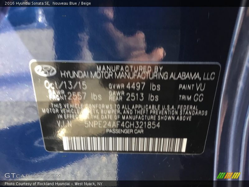 Nouveau Blue / Beige 2016 Hyundai Sonata SE