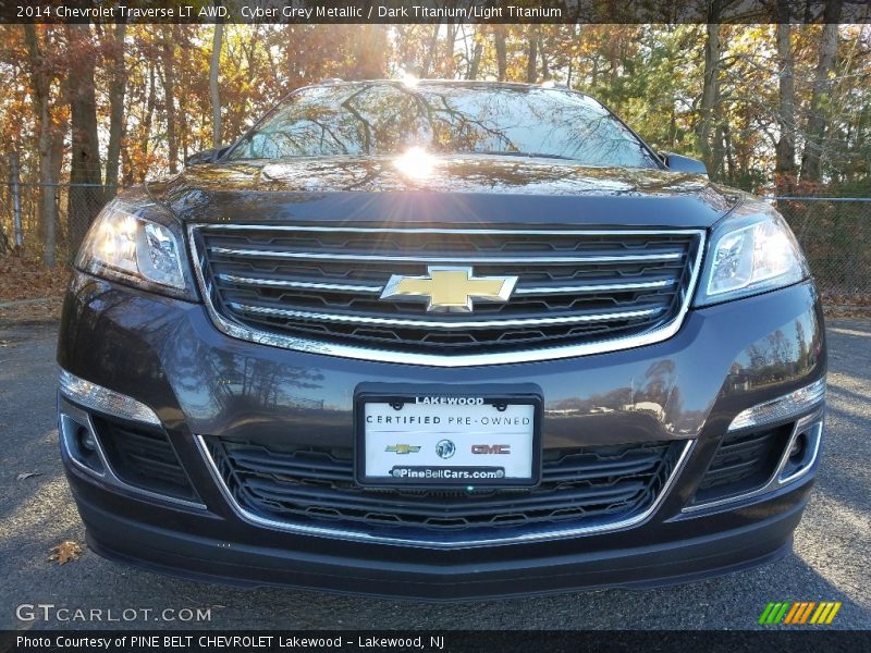Cyber Grey Metallic / Dark Titanium/Light Titanium 2014 Chevrolet Traverse LT AWD