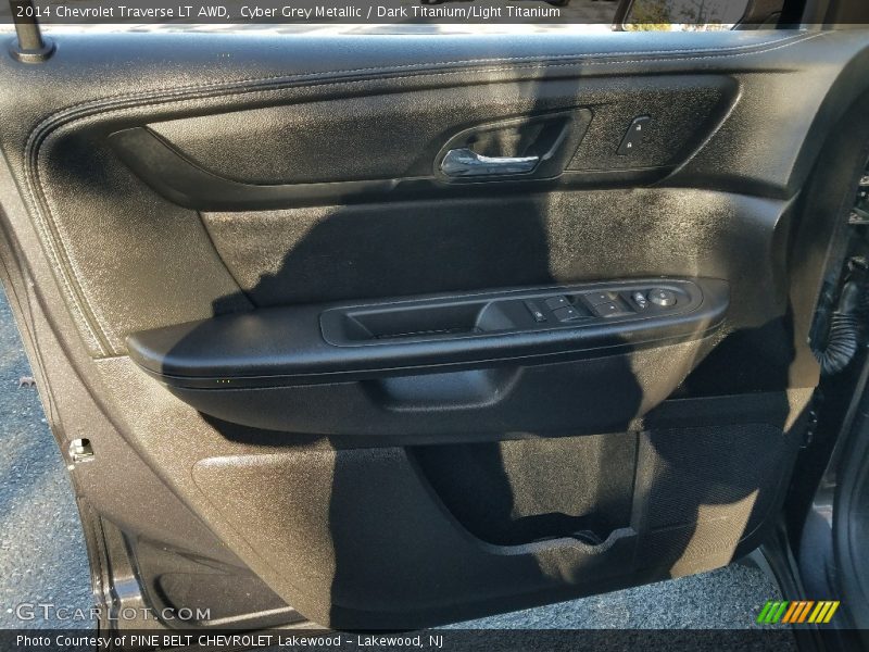 Cyber Grey Metallic / Dark Titanium/Light Titanium 2014 Chevrolet Traverse LT AWD