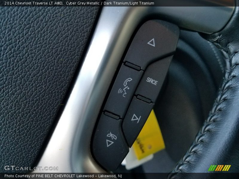 Cyber Grey Metallic / Dark Titanium/Light Titanium 2014 Chevrolet Traverse LT AWD