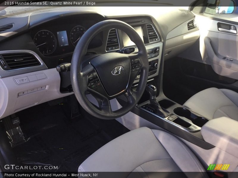 Quartz White Pearl / Beige 2016 Hyundai Sonata SE