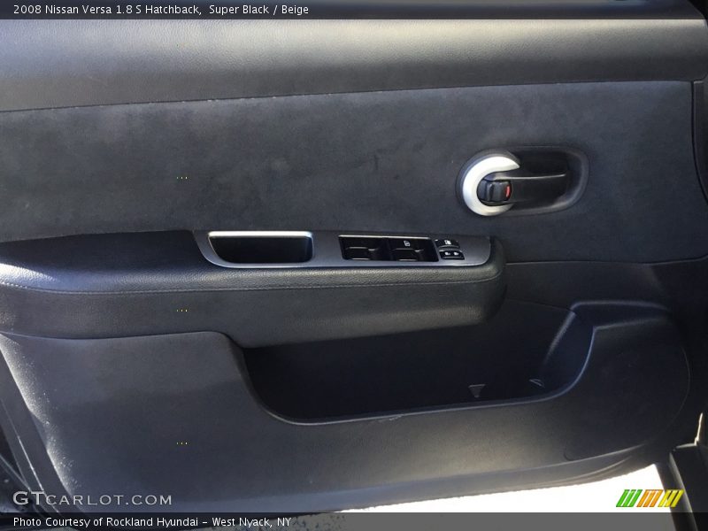Super Black / Beige 2008 Nissan Versa 1.8 S Hatchback