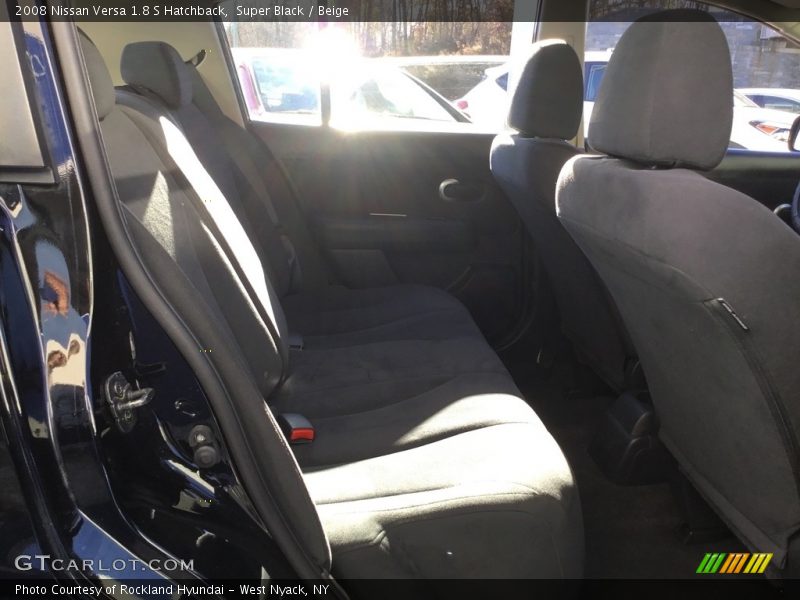 Super Black / Beige 2008 Nissan Versa 1.8 S Hatchback