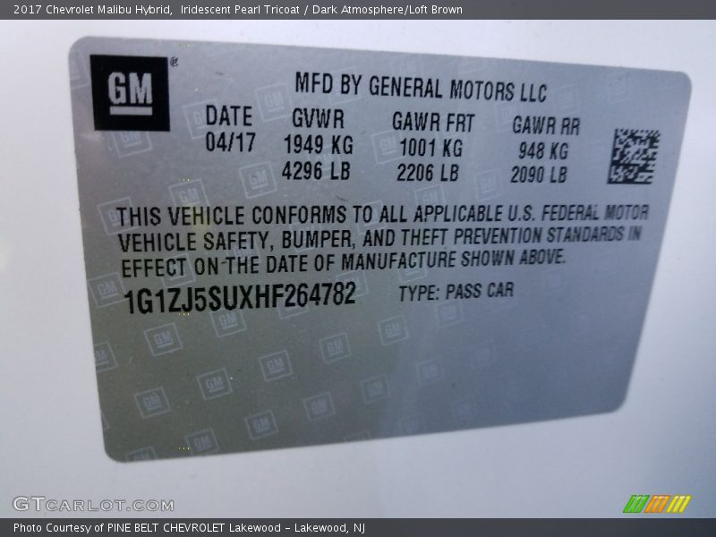 Iridescent Pearl Tricoat / Dark Atmosphere/Loft Brown 2017 Chevrolet Malibu Hybrid